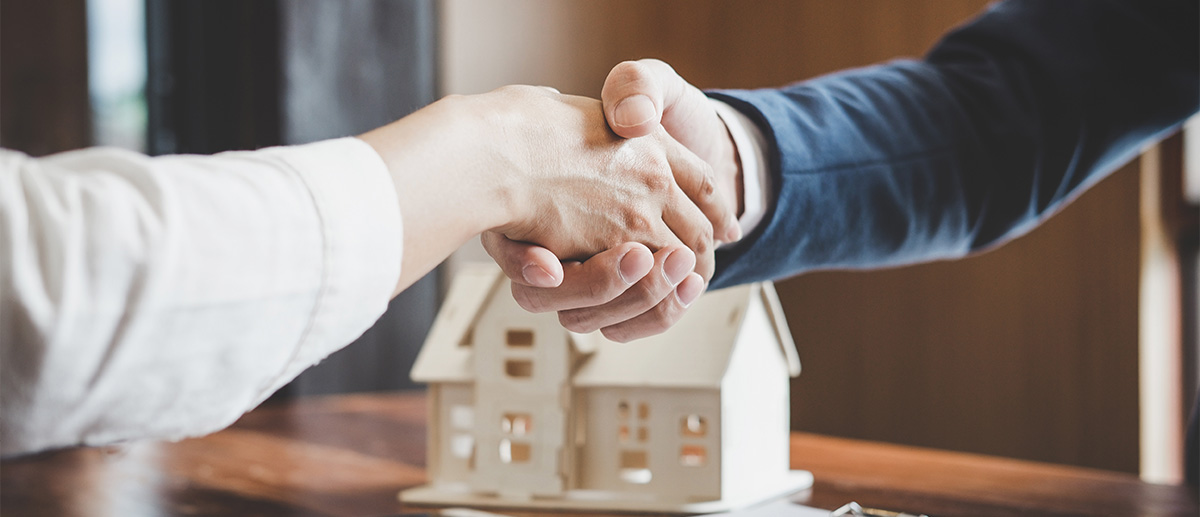 Hausverkauf durch einen Immobilienmakler